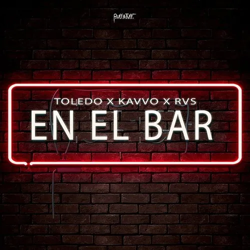 Toledo - En El Bar